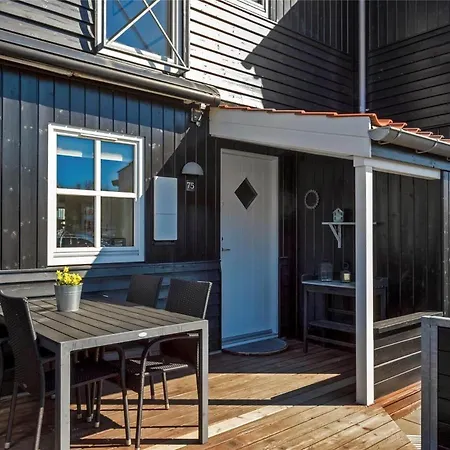 40143-juelsminde-strandengen-75 بيت للعطل *